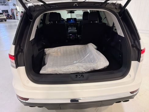 New 2026 Lincoln Aviator 2WD image 29