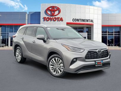 New 2026 Toyota Highlander Platinum