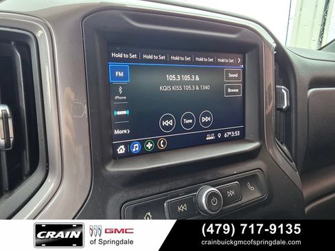 Used 2021 Chevrolet Silverado 1500 Custom Trail Boss AWD/4WD image 15