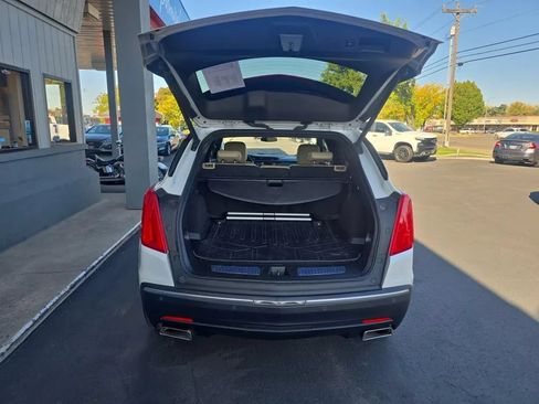 Used 2017 Cadillac XT5 Premium Luxury AWD/4WD image 6