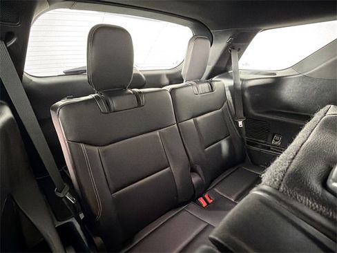 Used 2020 Ford Explorer ST w/ Premium Technology Package image 25