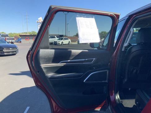 Used 2024 Kia Telluride S w/ S Sunroof Package AWD/4WD image 18