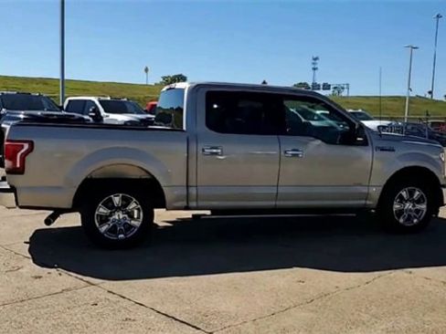 Used 2017 Ford F150 XLT w/ Equipment Group 301A Mid image 9