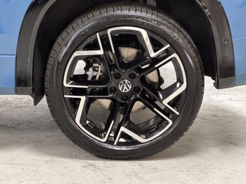New 2026 Volkswagen Tiguan SEL R-Line AWD/4WD image 25