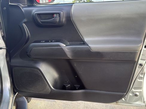 Used 2021 Toyota Tacoma SR w/ SR Convenience Package RWD image 30