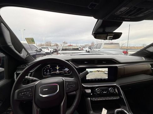 Certified 2025 GMC Sierra 2500 Denali Ultimate w/ Max Trailering Package image 27