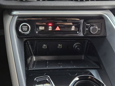 Certified 2025 Audi Q5 Premium Plus w/ Premium Plus image 22