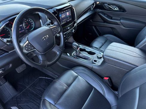 Certified 2023 Chevrolet Traverse RS image 10