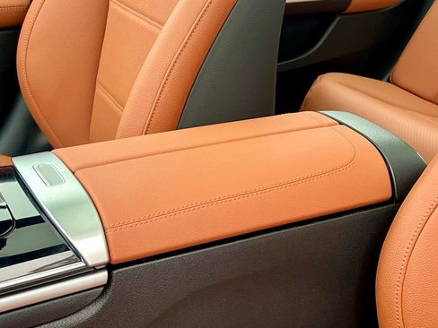 Certified 2026 Mercedes-Benz C 300 4MATIC Sedan image 46