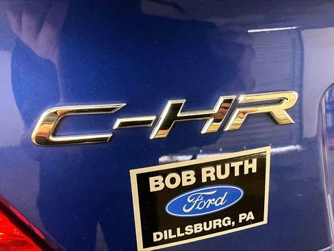 Used 2019 Toyota C-HR XLE image 13