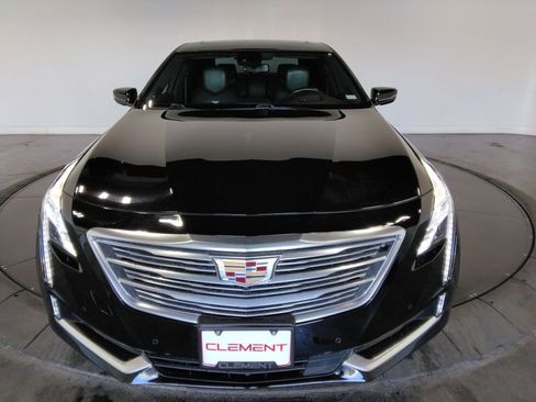 Used 2018 Cadillac CT6 Platinum image 3