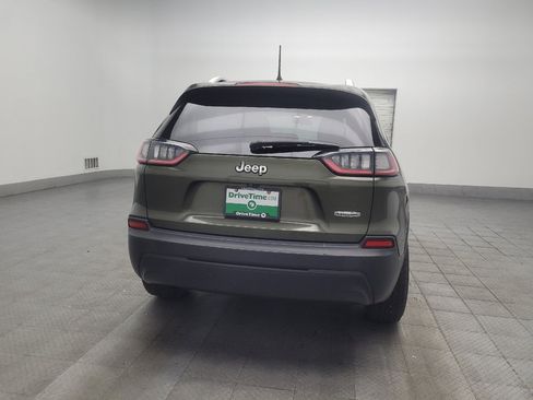 Used 2020 Jeep Cherokee Latitude FWD image 7