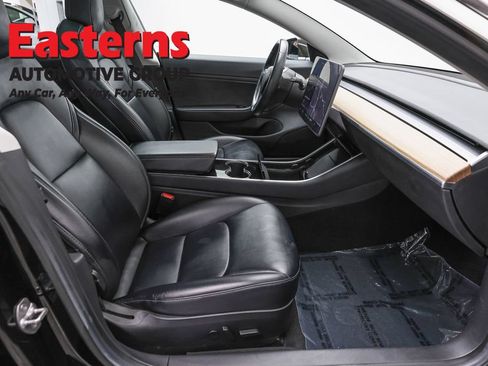 Used 2018 Tesla Model 3 Long Range RWD image 18