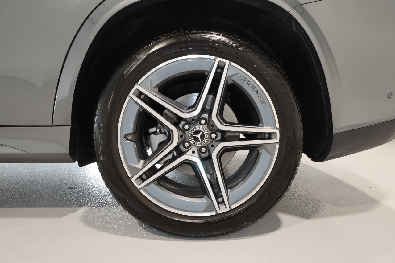 Used 2026 Mercedes-Benz GLS 450 4MATIC image 35
