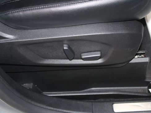 Used 2022 Ford Edge Titanium image 32