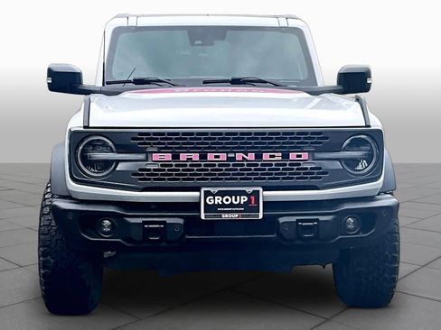 Used 2023 Ford Bronco Badlands image 4