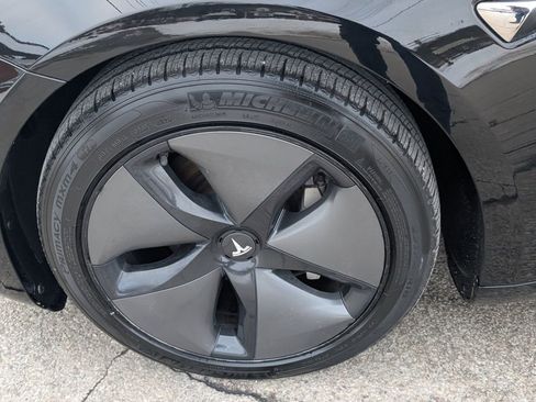 Used 2018 Tesla Model 3 Long Range image 38