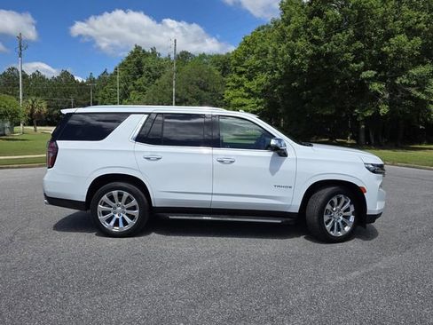 Used 2021 Chevrolet Tahoe Premier AWD/4WD image 53
