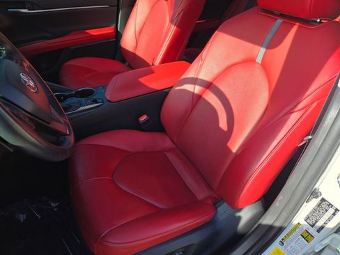 Used 2021 Toyota Camry XSE image 20