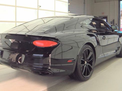 Used 2020 Bentley Continental GT image 3
