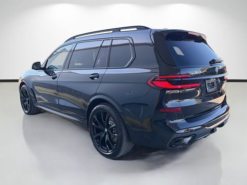 New 2026 BMW X7 xDrive40i image 5