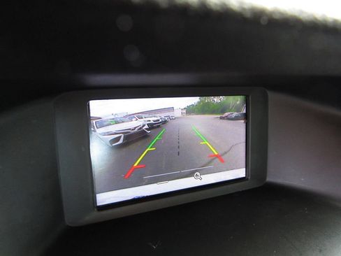 Used 2017 Ford Focus SE FWD image 14