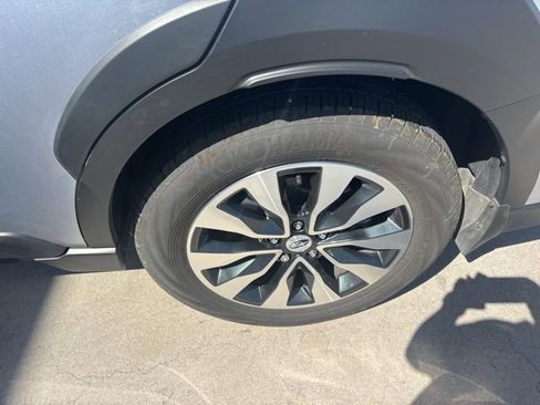 Used 2024 Subaru Outback Touring w/ Popular Package #2 image 8