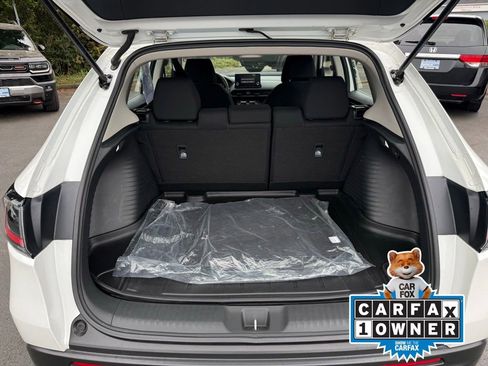 Used 2025 Honda HR-V LX image 11
