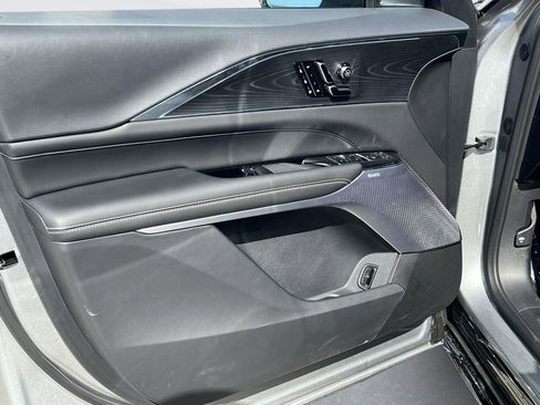 New 2026 Cadillac Lyriq V AWD/4WD image 10