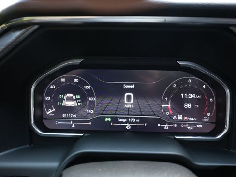 Used 2024 GMC Sierra 2500 Denali Ultimate w/ Snow Plow Prep/Camper Package image 11