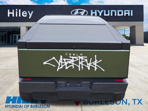 Used 2024 Tesla Cybertruck Cyberbeast AWD/4WD image 5