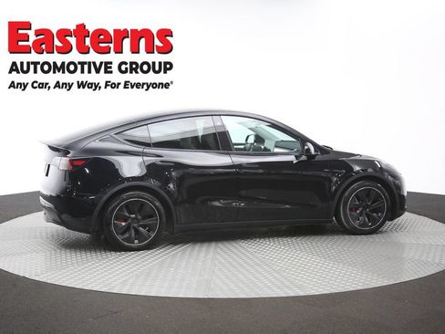 Used 2023 Tesla Model Y Performance AWD/4WD image 40
