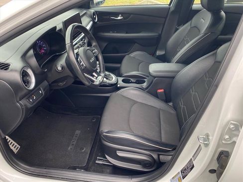 Used 2023 Kia Forte GT-Line FWD image 10