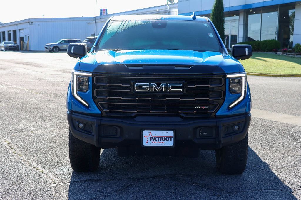 Used 2023 GMC Sierra 1500 AT4X AWD/4WD image 2