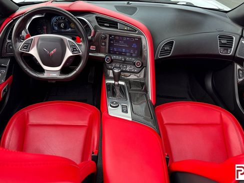 Used 2019 Chevrolet Corvette Z06 RWD image 14