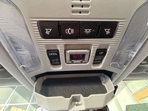 Used 2019 Toyota RAV4 Adventure AWD/4WD image 25
