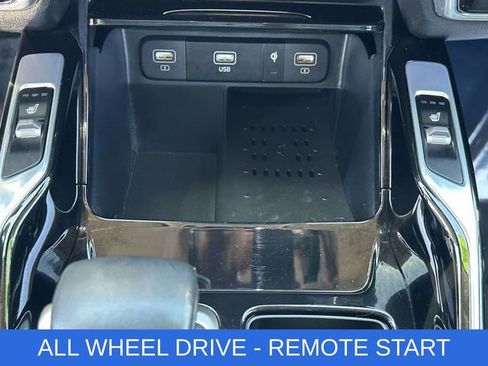 Used 2023 Kia Sorento SX AWD/4WD image 8