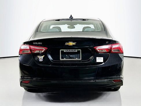 Used 2022 Chevrolet Malibu LT FWD image 6