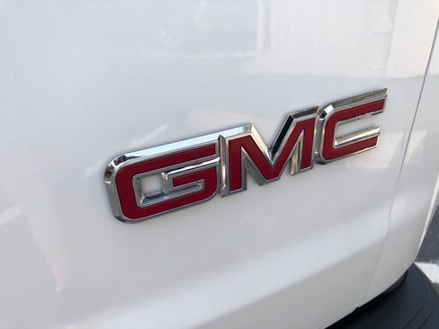 Used 2023 GMC Savana 2500 Extended w/ Driver Convenience Package RWD image 16
