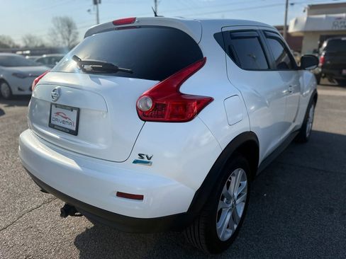 Used 2014 Nissan Juke SV w/ Navigation Package image 2