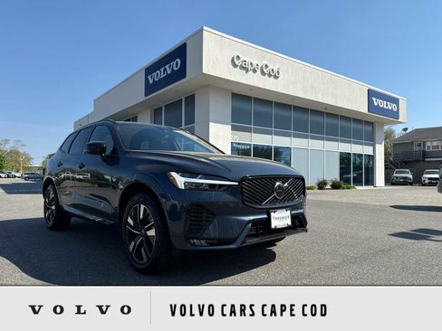 Used 2026 Volvo XC60 B5 Core w/ Protection Package Premier AWD/4WD image 1