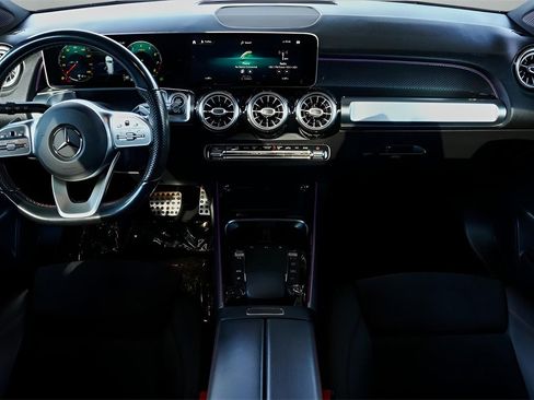 Used 2021 Mercedes-Benz GLB 250 GLB 250 image 24