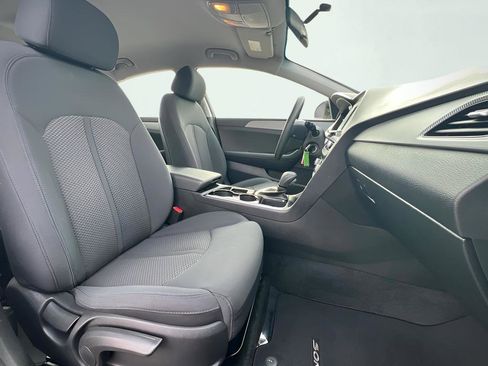 Used 2019 Hyundai Sonata SE image 29