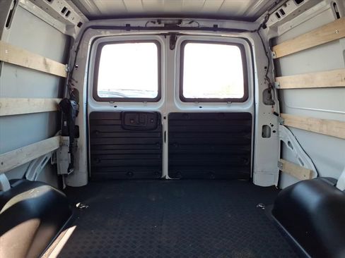 Used 2024 Chevrolet Express 2500 w/ Driver Convenience Package image 12