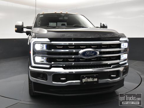 Used 2024 Ford F250 King Ranch w/ Chrome Package image 50
