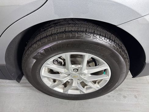 Used 2024 Chevrolet Equinox LT image 9