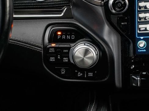 Used 2020 RAM 1500 Limited image 15