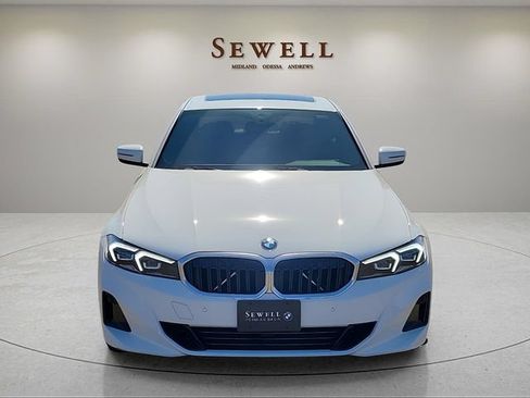 New 2026 BMW 330i Sedan w/ Convenience Package RWD image 8