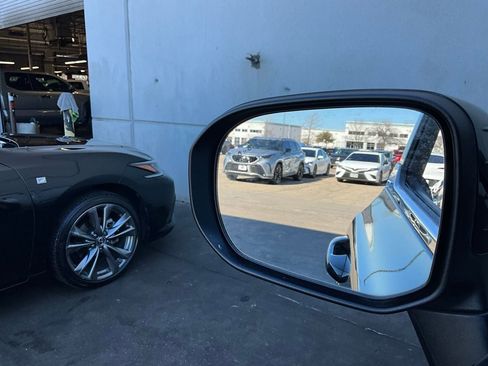 Used 2022 Kia Telluride EX w/ EX Premium Package image 21