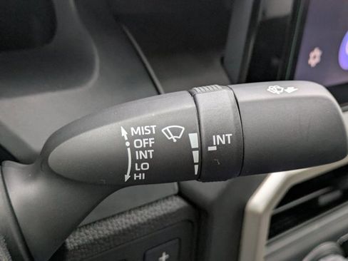 Used 2024 Toyota Tacoma TRD Sport image 27